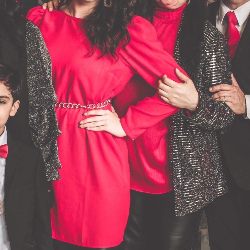 H&M RED DRESS - Picture 4 of 5